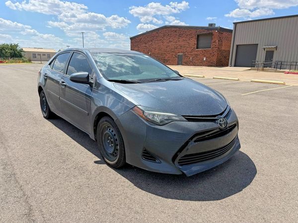 2017 TOYOTA COROLLA