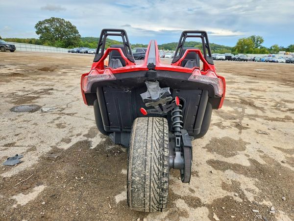 2016 POLARIS SLINGSHOT Open Cab — DIRR