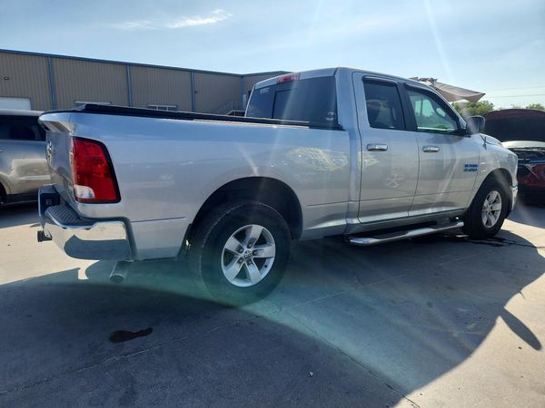 2018 RAM 1500 SLT