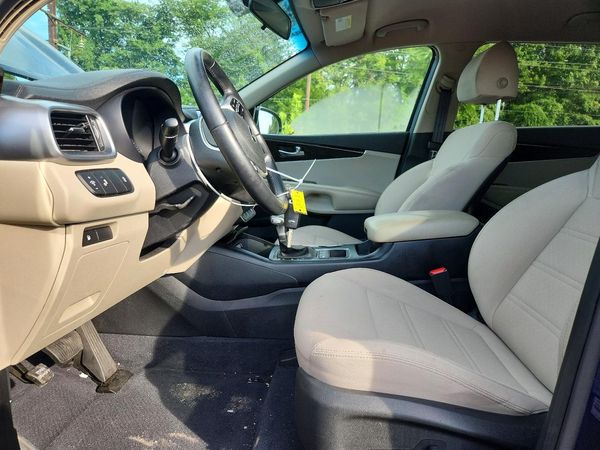 2020 KIA SORENTO