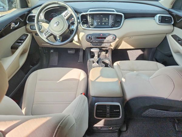 2020 KIA SORENTO