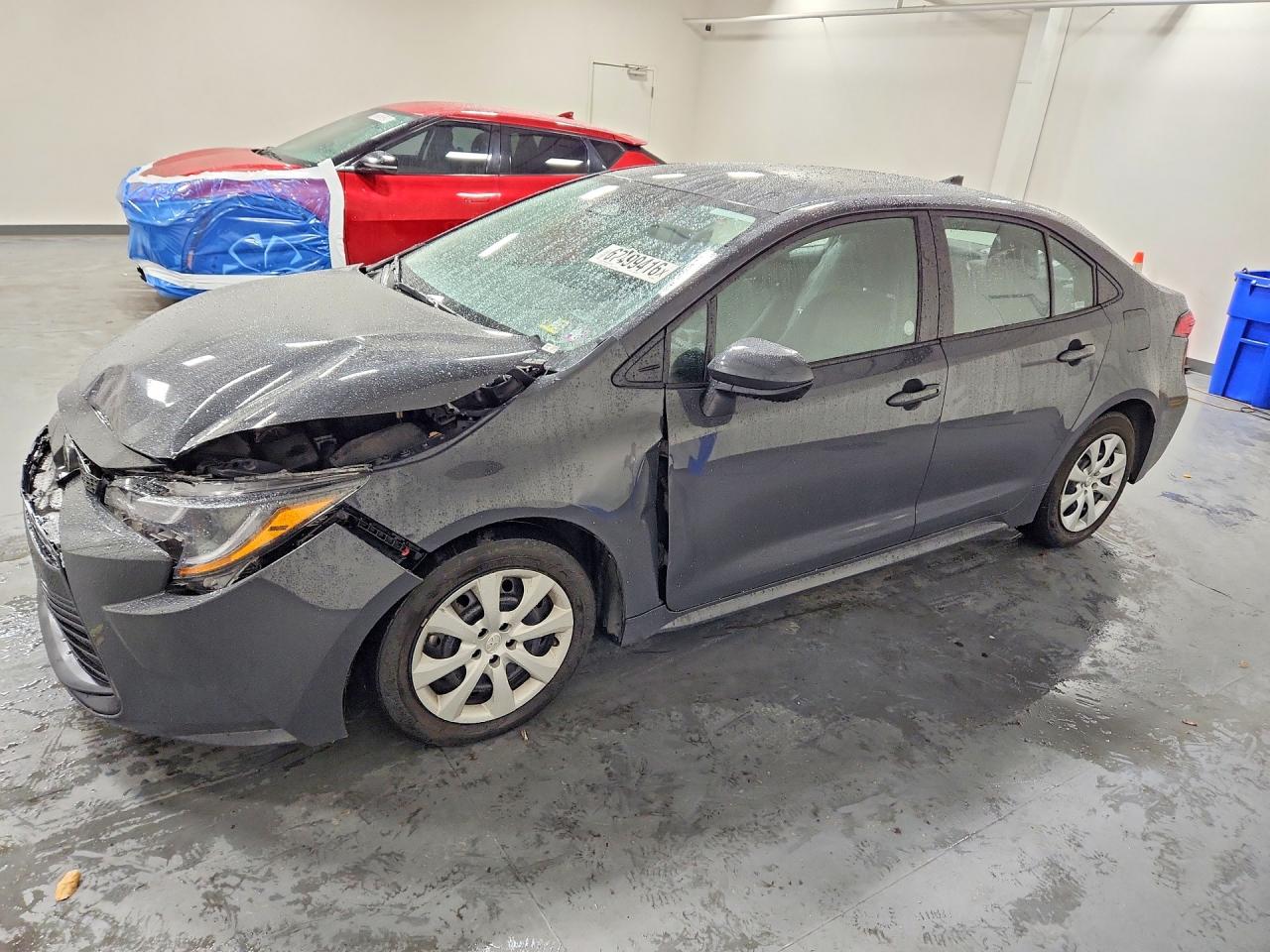 2025 TOYOTA COROLLA LE — Front 3/4