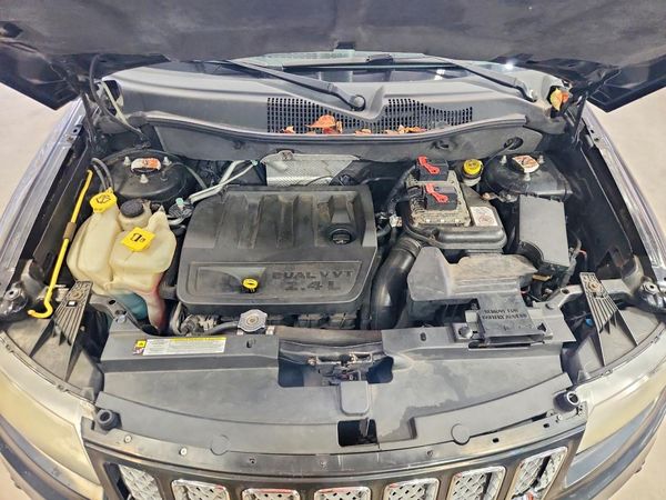 2012 JEEP COMPASS Sport — Engine bay
