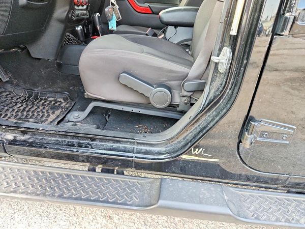 2017 JEEP WRANGLER UNLIMITED