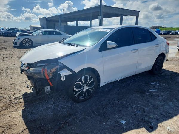 2017 TOYOTA COROLLA