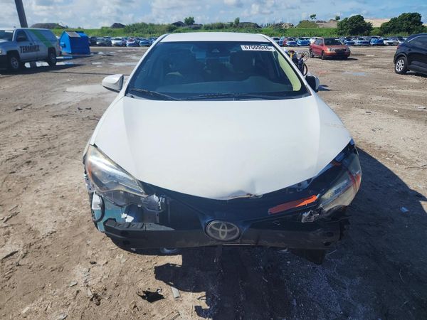 2017 TOYOTA COROLLA