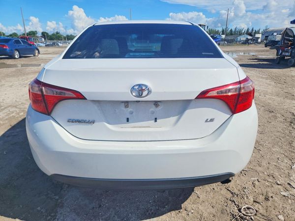 2017 TOYOTA COROLLA