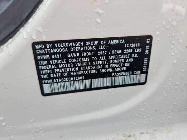 2019 VOLKSWAGEN PASSAT