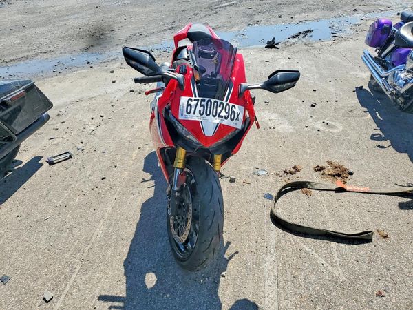 2021 HONDA CBR CYCLE