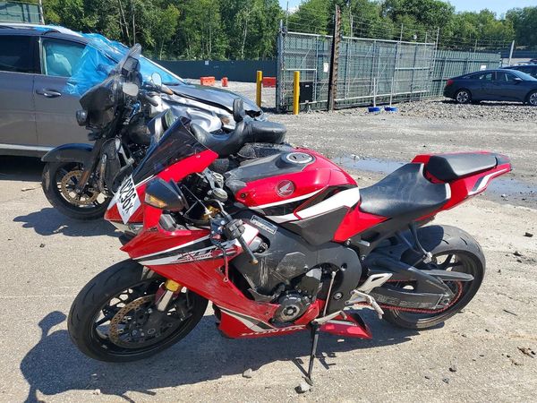 2021 HONDA CBR CYCLE