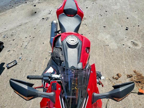 2021 HONDA CBR CYCLE
