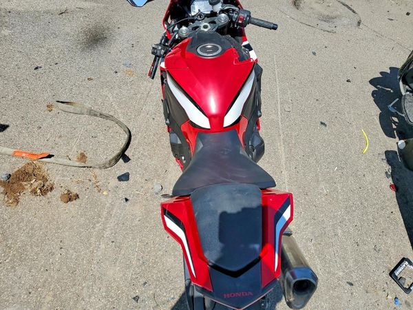 2021 HONDA CBR CYCLE