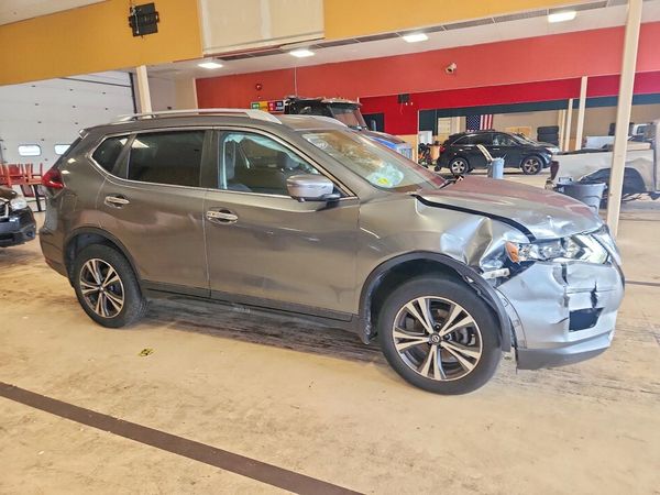 2019 NISSAN ROGUE — Passenger 3/4