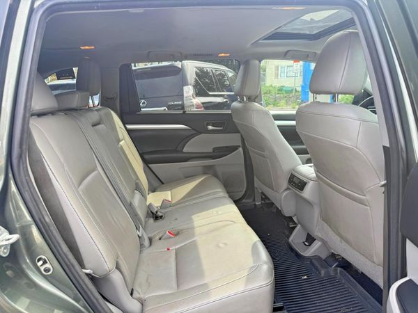 2018 TOYOTA HIGHLANDER SE/XLE