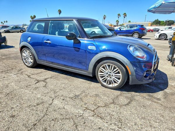 2014 MINI COOPER