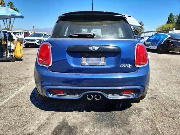 2014 MINI COOPER