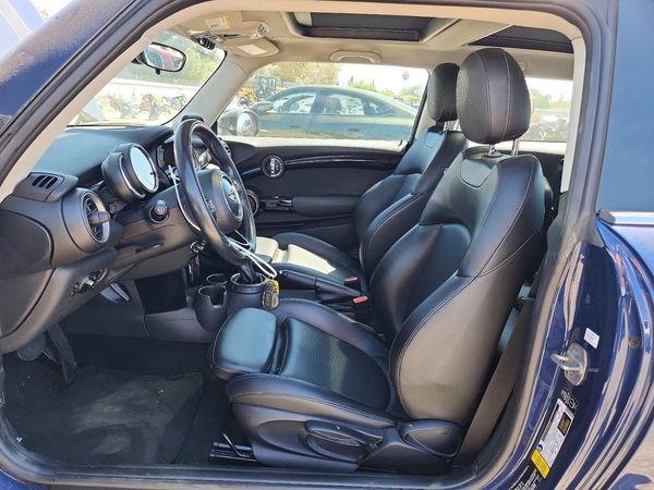 2014 MINI COOPER