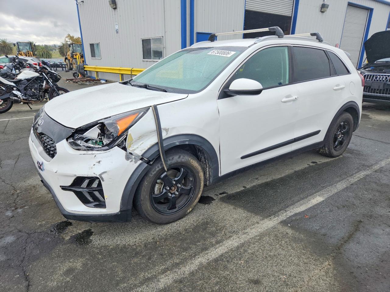 2019 KIA NIRO FE (HEV), LX (HEV) — Front 3/4