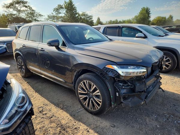 2024 VOLVO XC90 Plus Bright