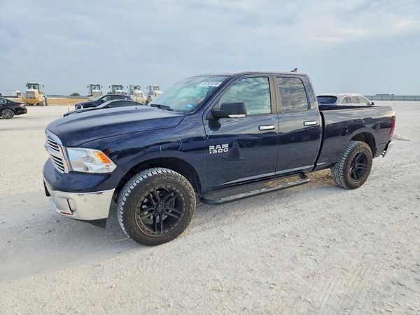 2018 RAM 1500 SLT