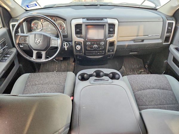 2018 RAM 1500 SLT