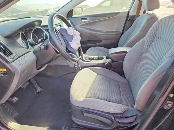 2012 HYUNDAI SONATA