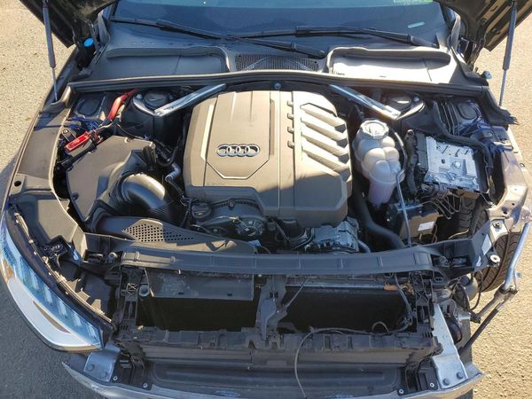 2021 AUDI A4