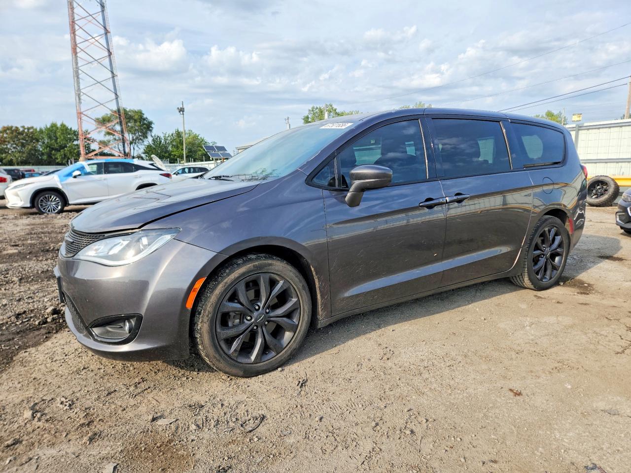 2020 CHRYSLER PACIFICA