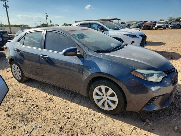 2015 TOYOTA COROLLA