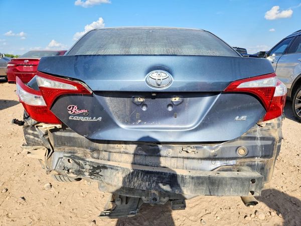 2015 TOYOTA COROLLA