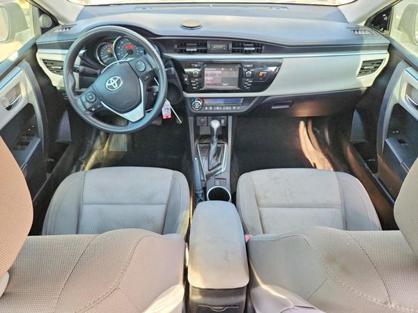 2015 TOYOTA COROLLA