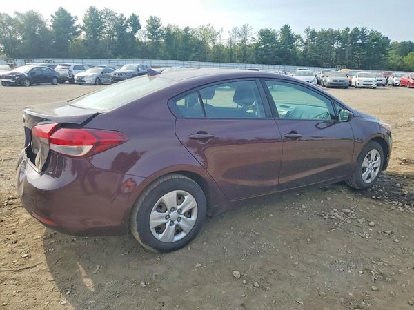 2018 KIA FORTE LX Base