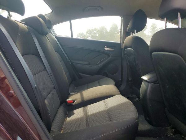 2018 KIA FORTE LX Base