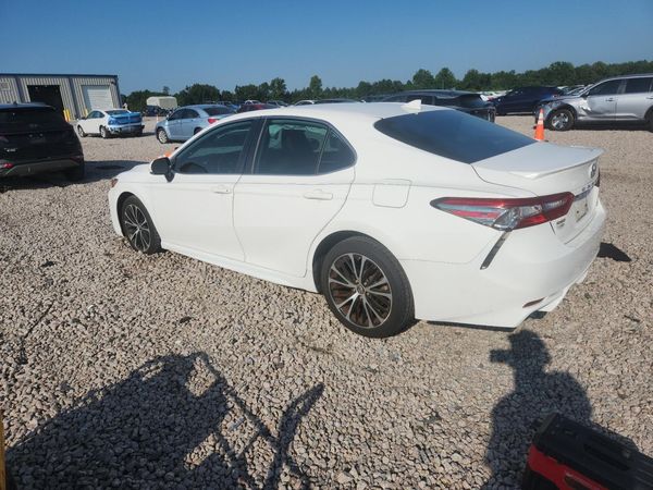 2019 TOYOTA CAMRY