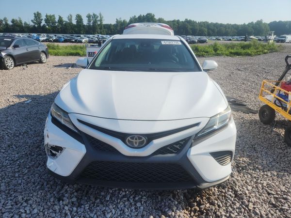 2019 TOYOTA CAMRY