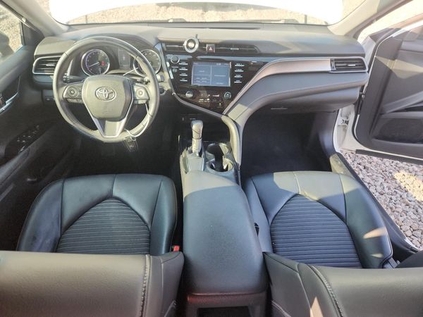 2019 TOYOTA CAMRY