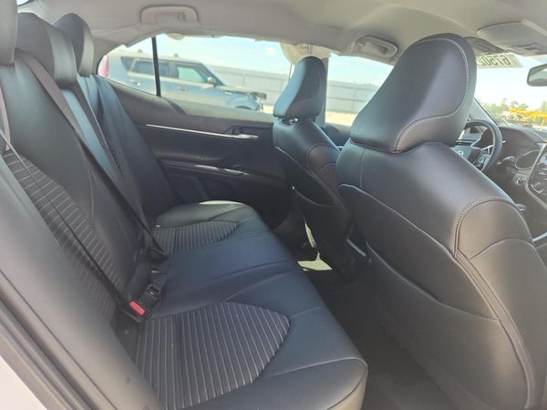 2019 TOYOTA CAMRY