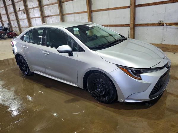 2025 TOYOTA COROLLA LE — Passenger 3/4