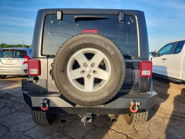2016 JEEP WRANGLER