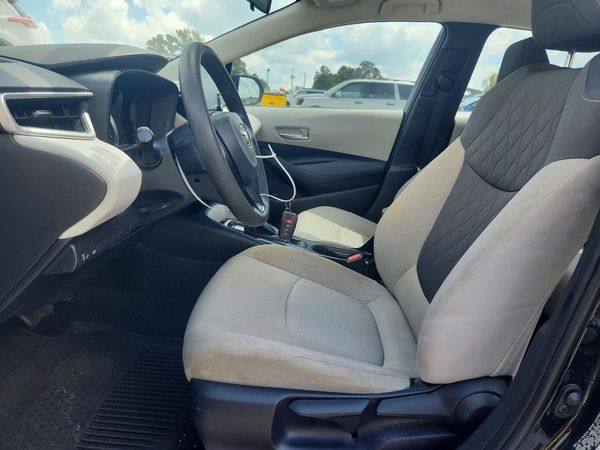 2021 TOYOTA COROLLA LE w/Premium pkg2