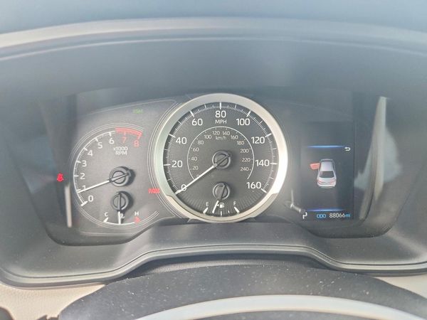 2021 TOYOTA COROLLA LE w/Premium pkg2