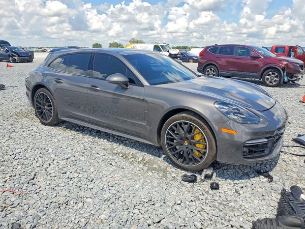 2018 PORSCHE PANAMERA4S