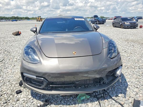 2018 PORSCHE PANAMERA4S