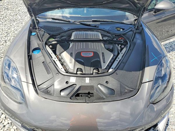 2018 PORSCHE PANAMERA4S