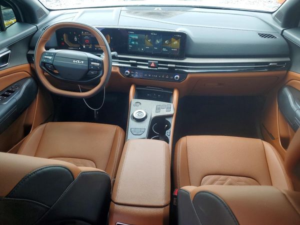 2026 KIA SPORTAGE HYBRID