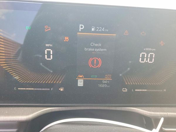 2026 KIA SPORTAGE HYBRID