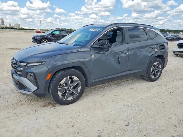 2025 HYUNDAI TUCSON