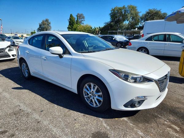 2015 MAZDA 3