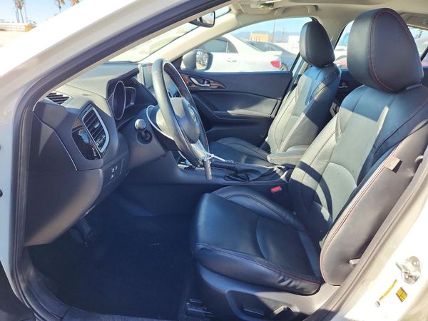 2015 MAZDA 3