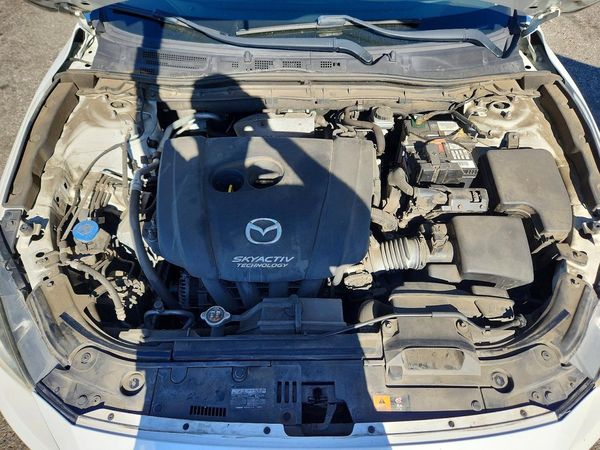 2015 MAZDA 3